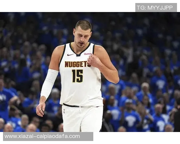 卡尔盛赞约基奇第六季MVP表现称其为篮球历史顶尖球员之一 卡尔盛赞约基奇第六季MVP表现称其为篮球历史顶尖球员之一