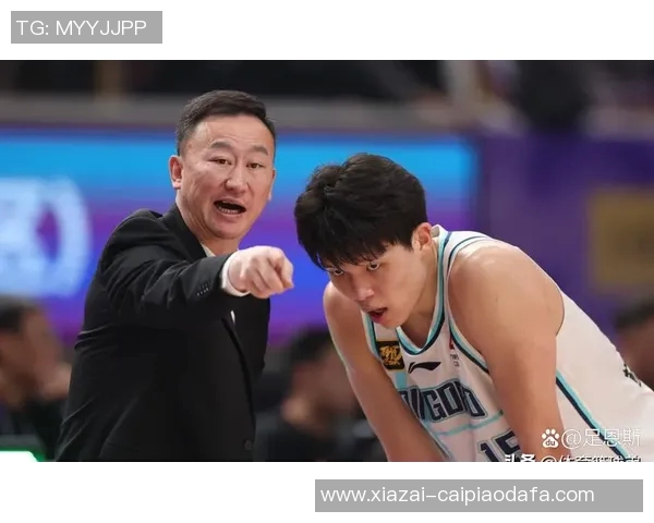 杨瀚森的崛起让尤班克斯黯然失色我们期待他闪耀的时刻到来 杨瀚森的崛起让尤班克斯黯然失色我们期待他闪耀的时刻到来