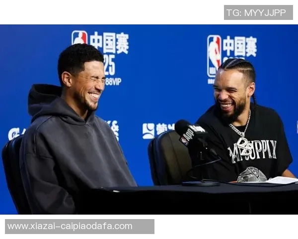 布克透露狄龙赛后因末节争执道歉全队已释怀继续向前 布克透露狄龙赛后因末节争执道歉全队已释怀继续向前