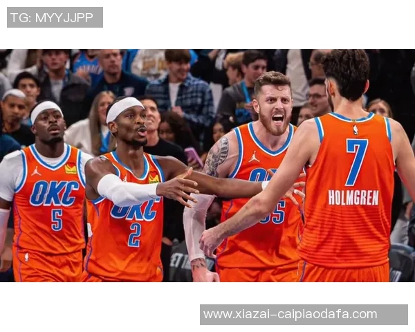 亚历山大关键时刻表现惊艳科尔战术失误让斯潘塞替补上场